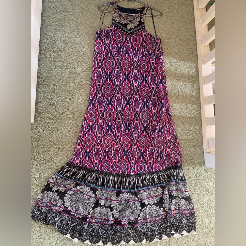 Beautiful Womens Paisley Maxi Ruffled Dress Sz S